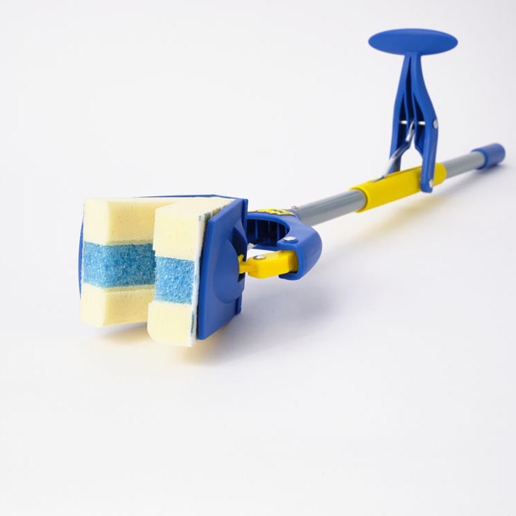 Mop Daddy Butterfly Mop laying showing Butterfly Mop Head closed
